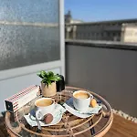 W&d Living-tête De Fleur-balkon über Schloßarkaden Appartement