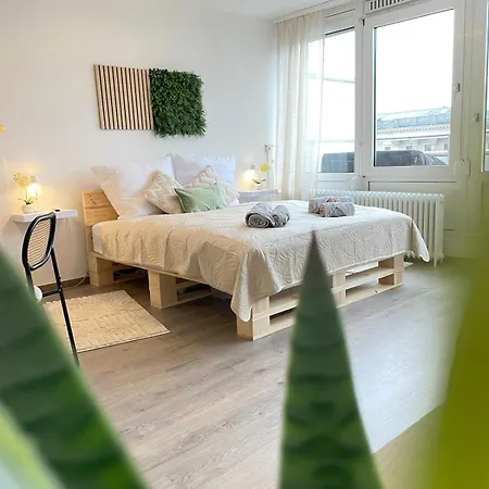 W&d Living-tete De Fleur-balkon Ueber Schlossarkaden Apartment *
